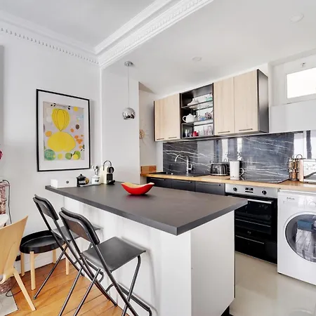 Daire Cosy Flat 2 Bdr Arc De Triomphe Champs Elysees